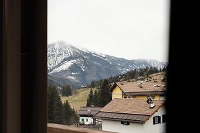 BERG HOTEL LATEMAR SPITZE