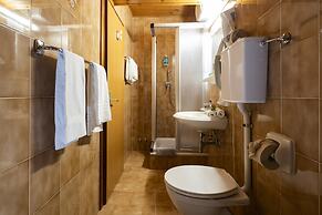 BERG HOTEL LATEMAR SPITZE