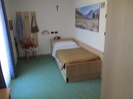 BERG HOTEL LATEMAR SPITZE