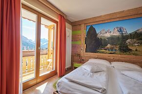 BERG HOTEL LATEMAR SPITZE