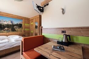 BERG HOTEL LATEMAR SPITZE