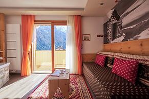 BERG HOTEL LATEMAR SPITZE