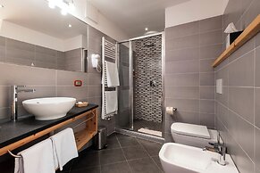 BERG HOTEL LATEMAR SPITZE