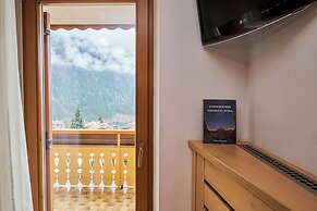 BERG HOTEL LATEMAR SPITZE