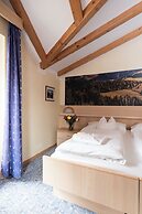 BERG HOTEL LATEMAR SPITZE