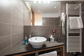 BERG HOTEL LATEMAR SPITZE