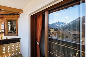 BERG HOTEL LATEMAR SPITZE