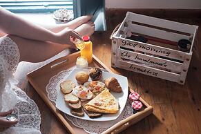 DELION SEA APARTMENTS