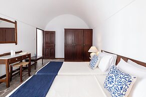 DELION SEA APARTMENTS