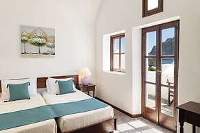 DELION SEA APARTMENTS