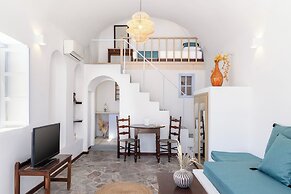 DELION SEA APARTMENTS