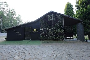 Yercaud Yellow Lake Resorrt and spa