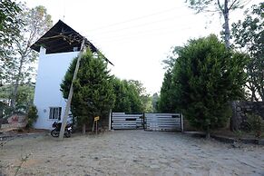 Yercaud Yellow Lake Resorrt and spa