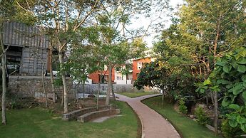 Yercaud Yellow Lake Resorrt and spa