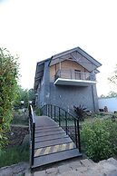 Yercaud Yellow Lake Resorrt and spa