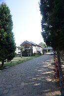 Yercaud Yellow Lake Resorrt and spa