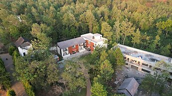 Yercaud Yellow Lake Resorrt and spa