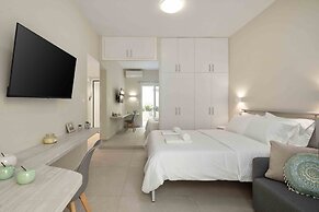 Yard Studio by Corfuescapes