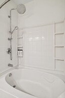 CozySuites at Mill District