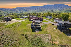 Peaceful Pastures 4 Bedroom Cabin by RedAwning