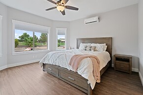 Expansive Mesa Retreat w/ Private Outdoor Pool!