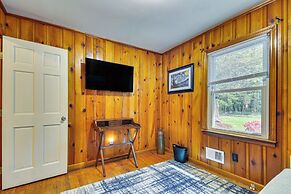 Raleigh Retreat ~ 5 Mi to Dtwn & Historic Oakwood!