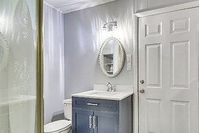 Raleigh Retreat ~ 5 Mi to Dtwn & Historic Oakwood!