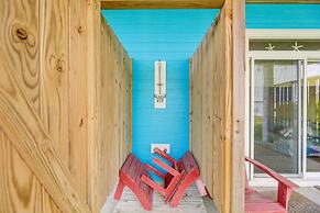 Atlantic Beach Retreat w/ 2 Decks: Steps to Beach!