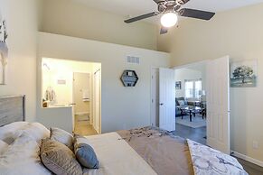 Wichita Townhome w/ Patio: 9 Mi to Downtown!