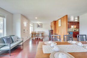 Renton Home: Gazebo w/ TV & Bbq, 15 Mi to Seattle