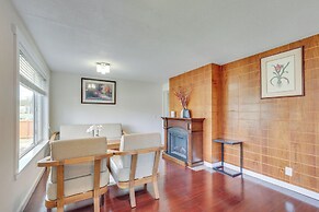 Renton Home: Gazebo w/ TV & Bbq, 15 Mi to Seattle