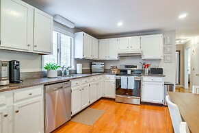 Charming Cape Cod Home ~ 1 Mi to Megansett Beach