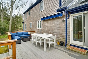Charming Cape Cod Home ~ 1 Mi to Megansett Beach