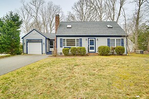 Charming Cape Cod Home ~ 1 Mi to Megansett Beach