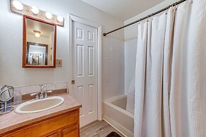 Cozy Anchorage Vacation Rental Near Hospitals!