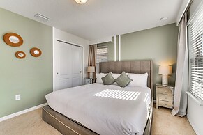 8 Mi to Disney World: Family-friendly Retreat!