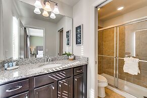 8 Mi to Disney World: Family-friendly Retreat!