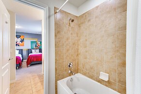 8 Mi to Disney World: Family-friendly Retreat!