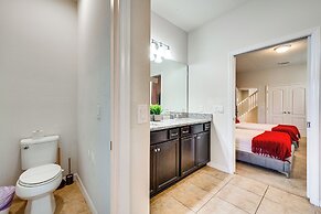 8 Mi to Disney World: Family-friendly Retreat!