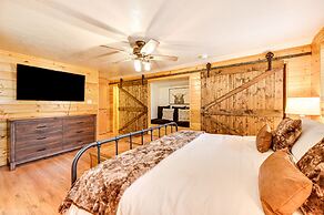 Forest Views & Fire Pit: Cozy Pine Cabin