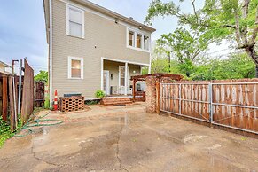 Walk to Downtown: Historic Home in Mobile