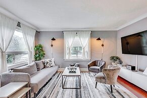 Charming Tacoma Vacation Rental: 2 Mi to Downtown!