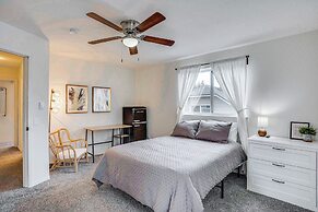 Charming Tacoma Vacation Rental: 2 Mi to Downtown!
