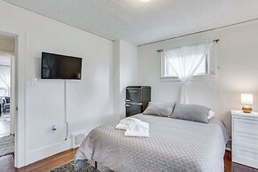 Charming Tacoma Vacation Rental: 2 Mi to Downtown!