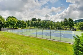 Sky Valley Retreat w/ Fire Pit & Mountain Views!