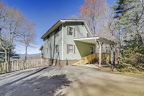 Sky Valley Retreat w/ Fire Pit & Mountain Views!