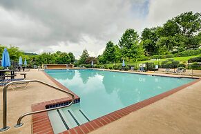 Sky Valley Retreat w/ Fire Pit & Mountain Views!