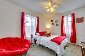 Cozy East Pittsburgh Home - 7 Mi to Frick Park!