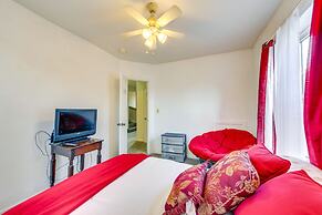 Cozy East Pittsburgh Home - 7 Mi to Frick Park!