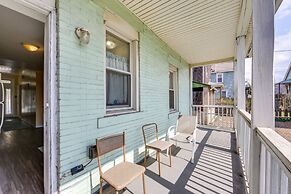 Cozy East Pittsburgh Home - 7 Mi to Frick Park!